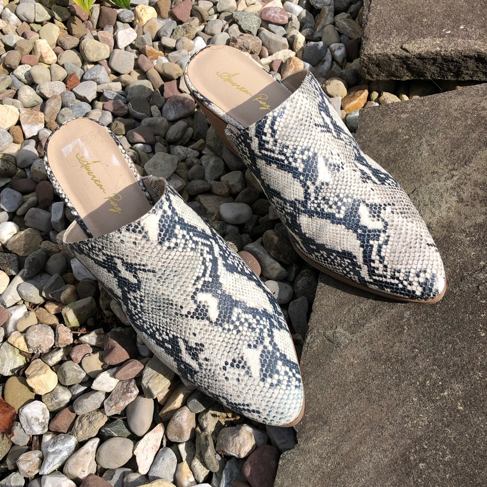 American Rag Mules - Picture 2 of 4